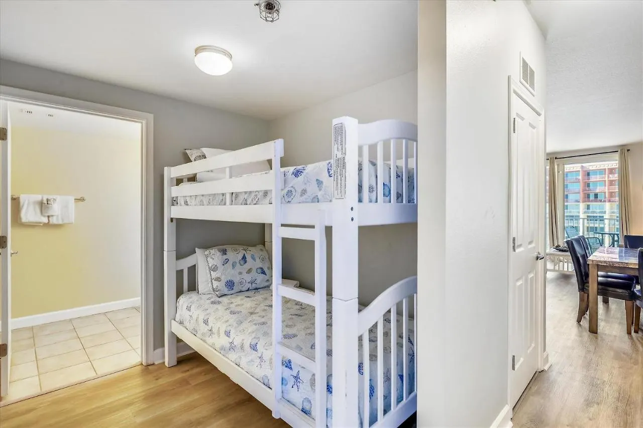 Apartment Shores Of Panama 2025 - 1 Bedroom Bunks Sleeps 6, Reserved Parking, Free Fun! Condo Panama City Beach United States