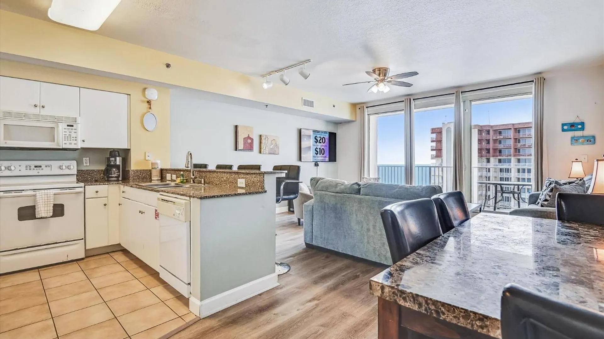 Shores Of Panama 2025 - 1 Bedroom Bunks Sleeps 6, Reserved Parking, Free Fun! Condo Panama City Beach Apartment